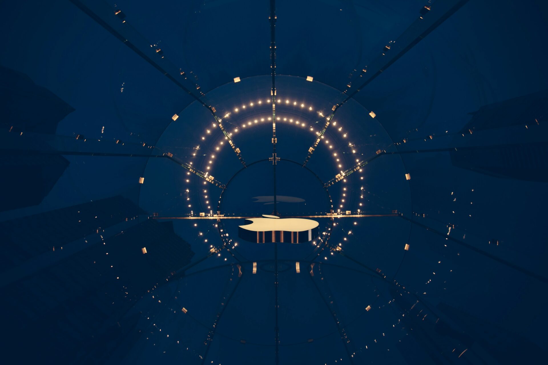 Building a Culture of Risk Awareness: From DevOps to the Boardroom 1 DevOps